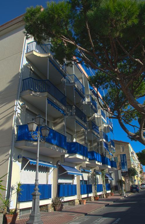 Residence Costa Templada Ventimiglia Exterior foto